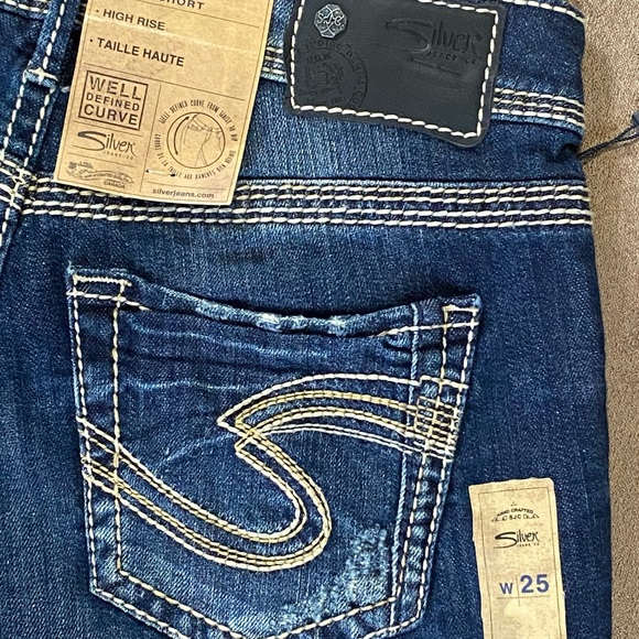 NWT Women’s SILVER SUKI HIGH SHORT Dark Wash Sz 25 - Picture 3 of 12